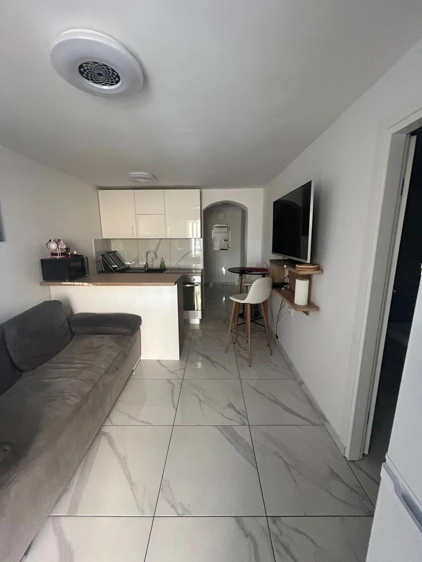 Apartment 1 [5+2] - View 1